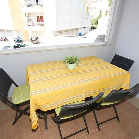 Alpeza Apartman
